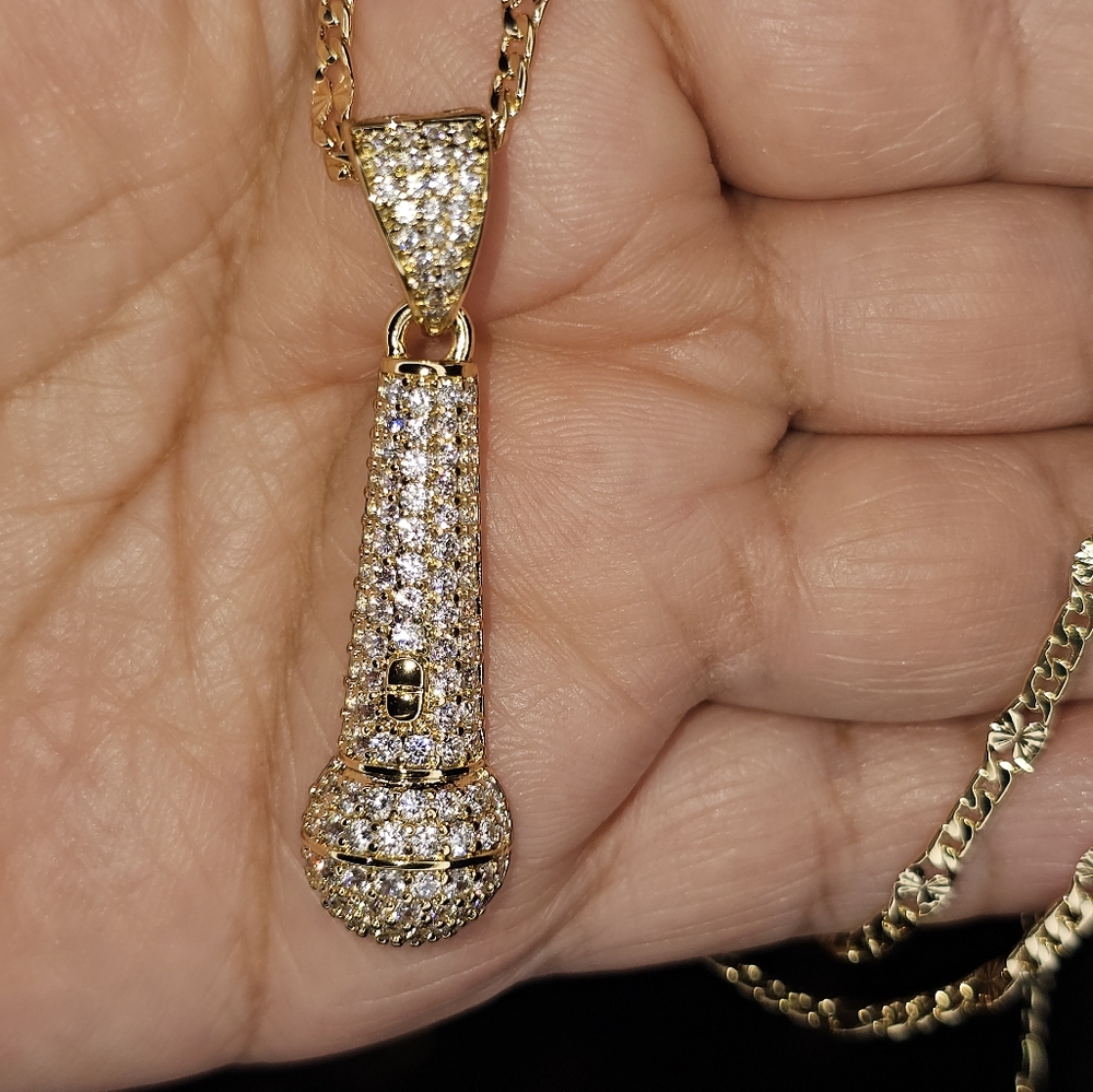 Elegant Gold Microphone Pendant Necklace